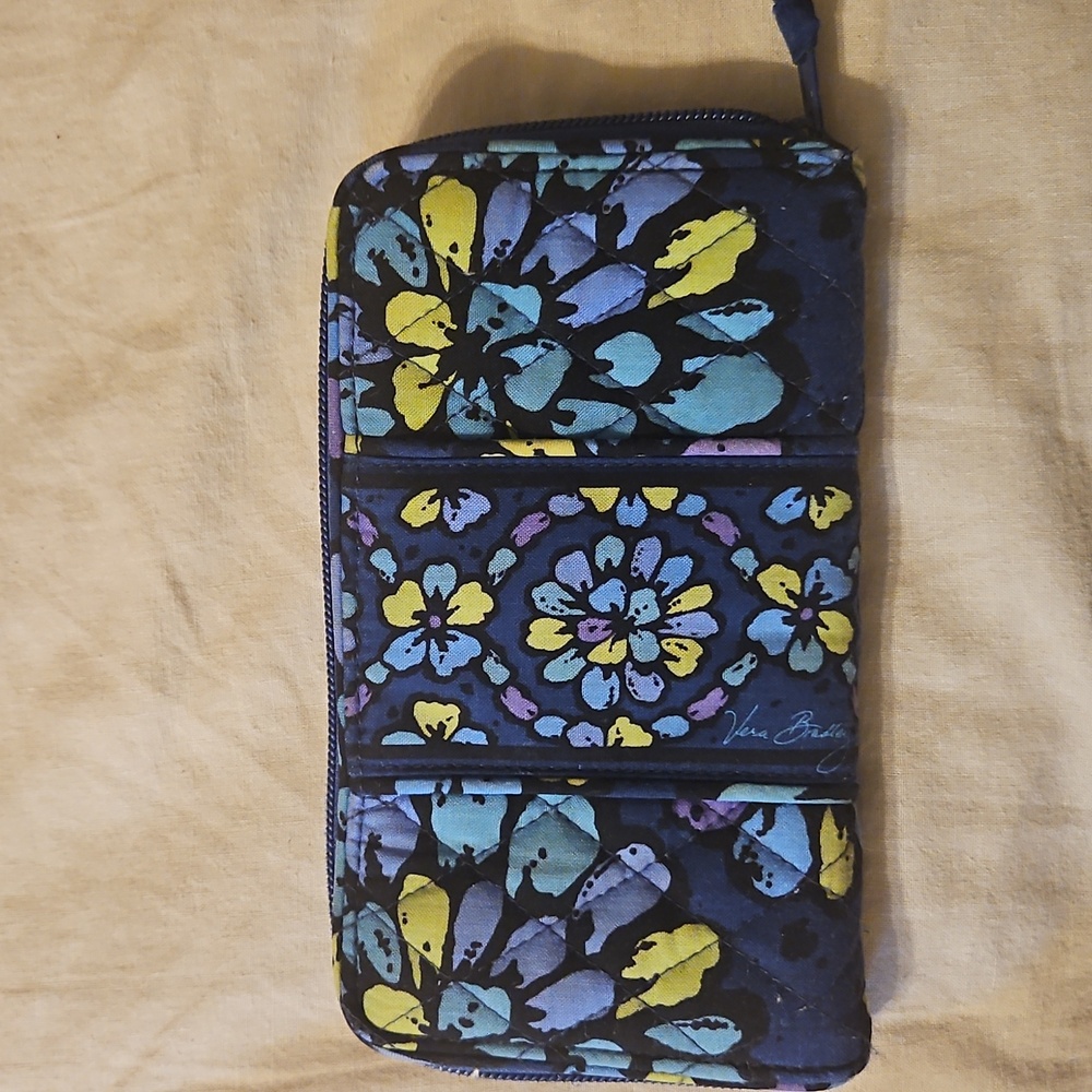 Vera Bradley Vibrant Floral Zip Wallet